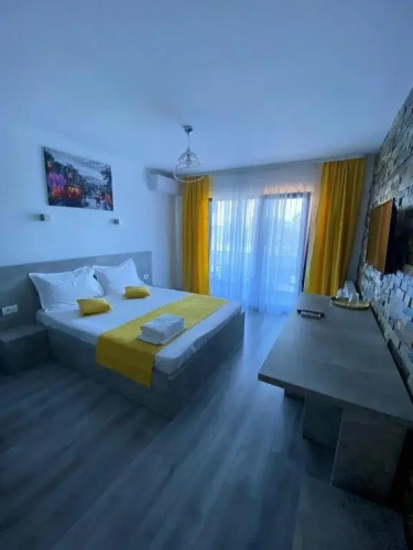 Mav Boutique Villa Cm