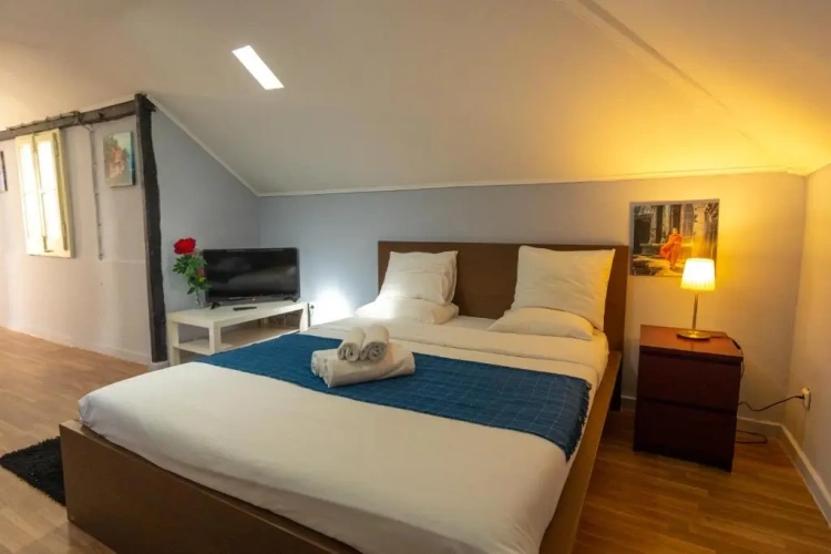 Economy Triple room