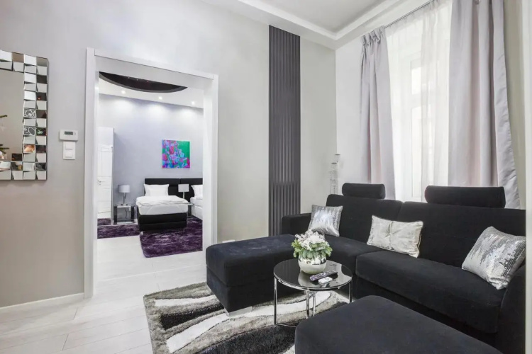 Opera Luxory Suite