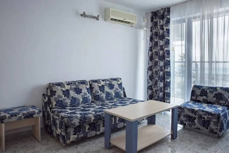 1 Bedroom Twin Apartment