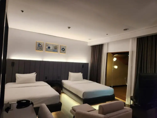 Camp john hay forest lodge