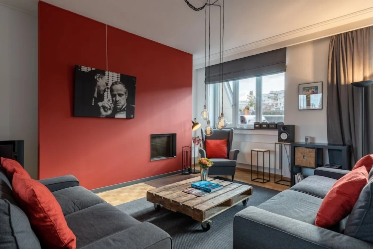 Apartment with balcony