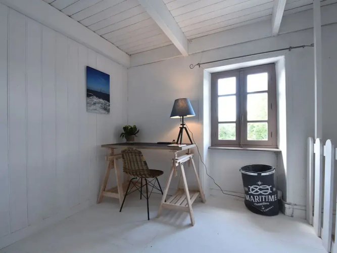 Tranquil Stay Near Audierne