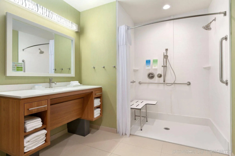 Home2Suites by Hilton Edmond