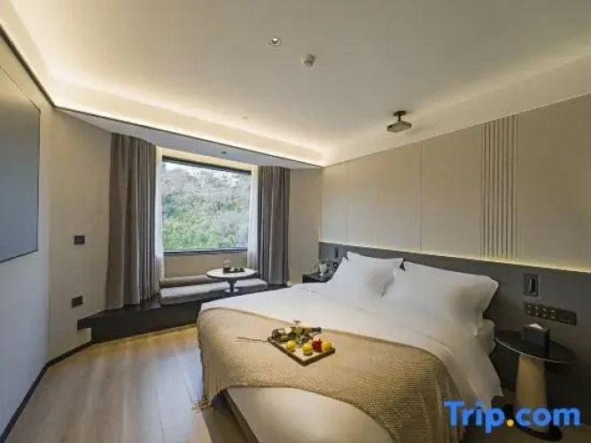 Standard Double room with view