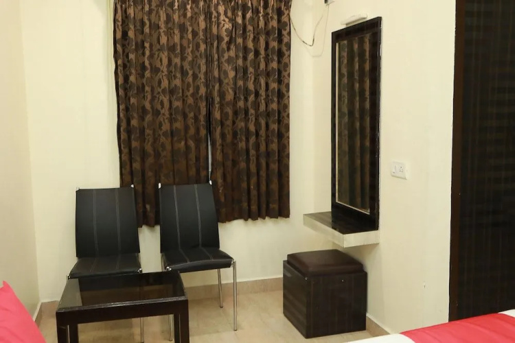 Oyo 43895 Udipi Home