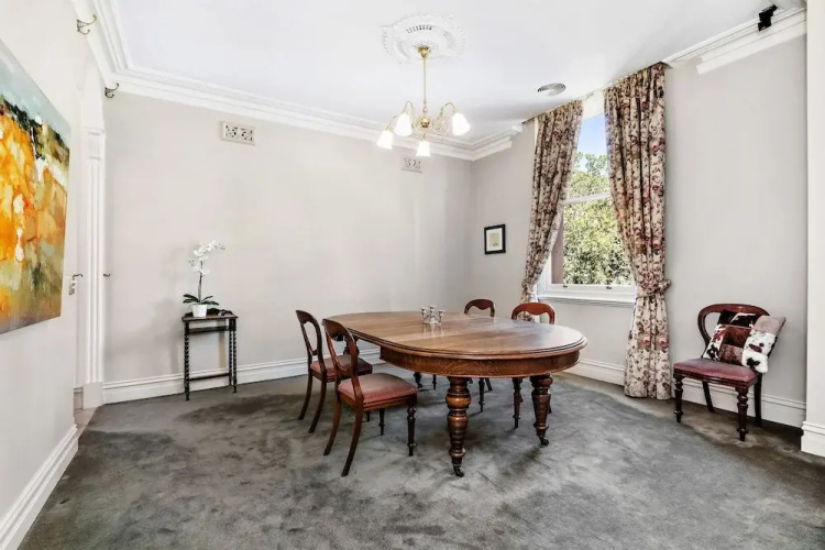 Hanna, 4BDR Melbourne Apartment