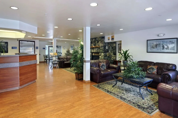 Microtel Inn & Suites Anchorage Area Eagle River