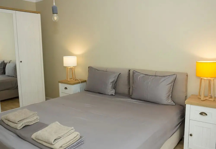 FM Luxury 2-BDR Apartment - Relax