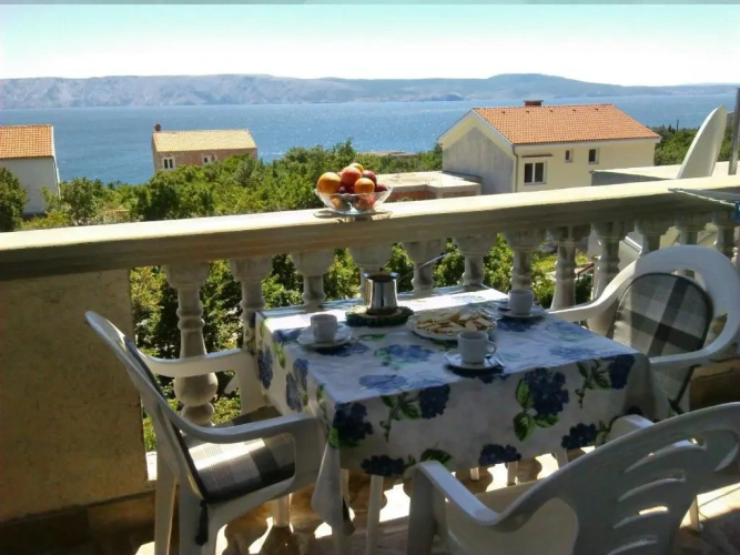 Studio with sea view