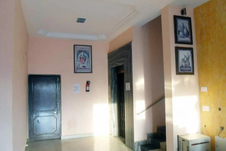 Hotel Gagan Palace
