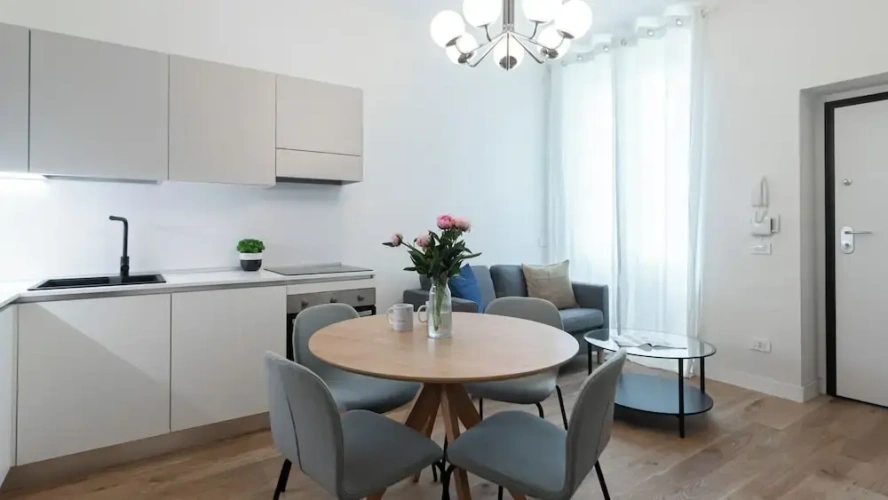 1 Bedroom Apartment