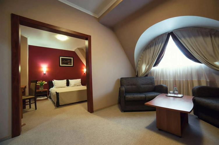 Praha Hotel
