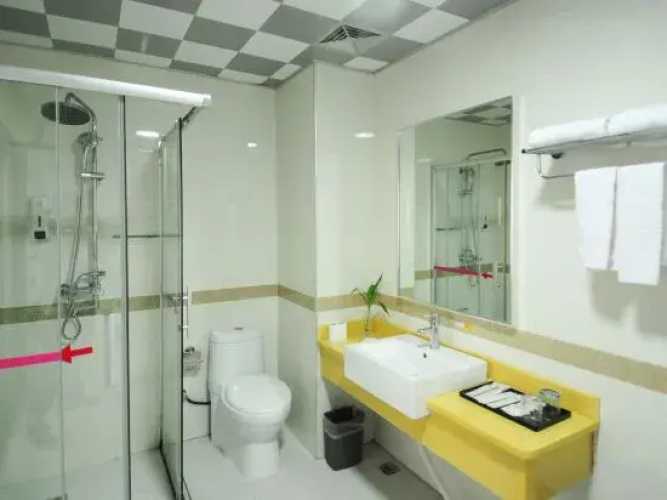 Minghao Holiday Hotel