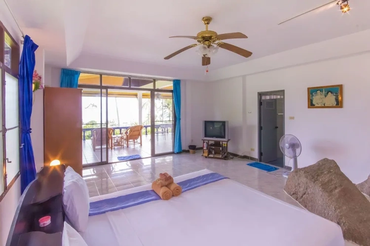 1 Bedroom Villa with balcony