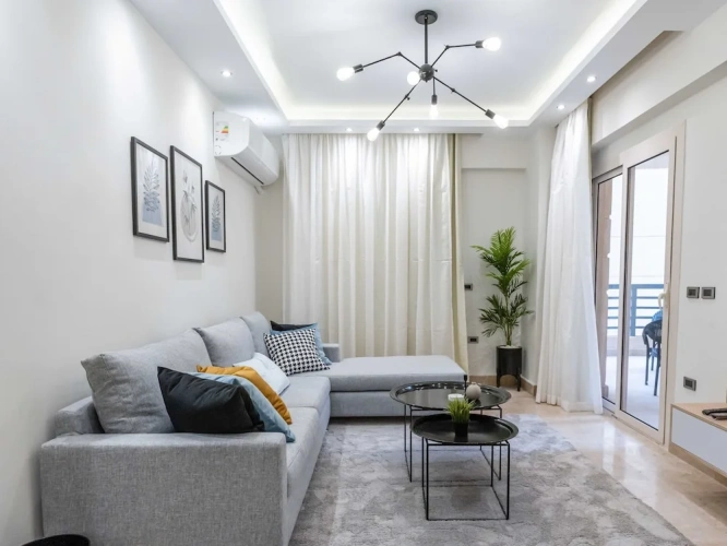 3 Bedrooms Classic Apartment