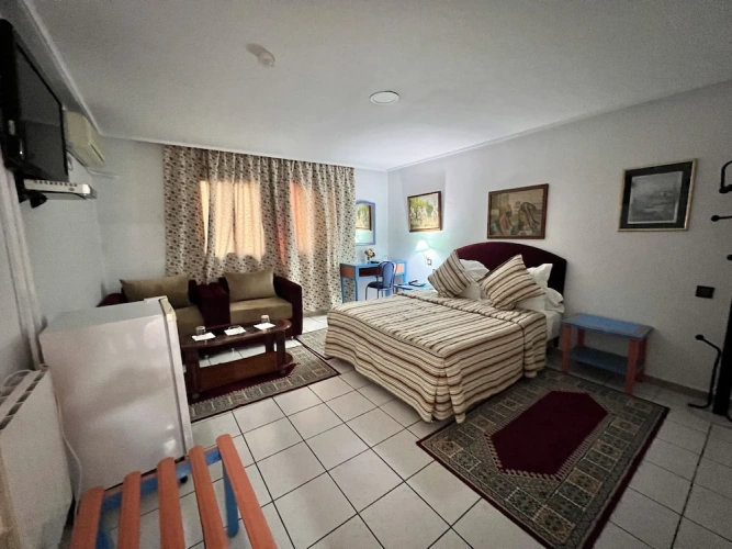 Standard Triple Family room