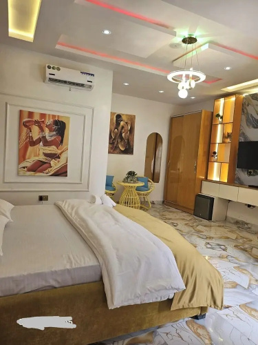 1 Bedroom Ensuite in a Shared House