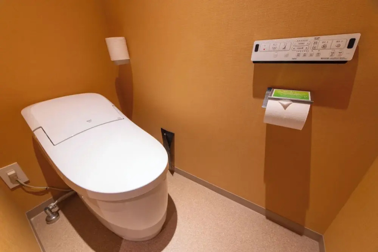 Henn na Hotel Express Osaka Namba Nipponbashi