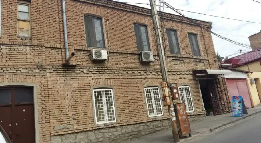Gino Guest House