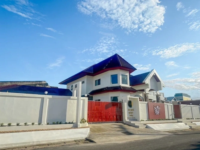 4 Bedrooms Deluxe Villa