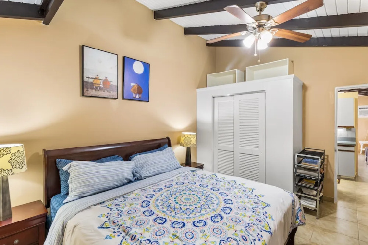 Caribbean View Your Way 1 Bedroom Condo by RedAwning