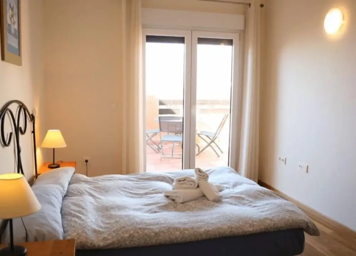 2 Bedrooms Apartment with balcony