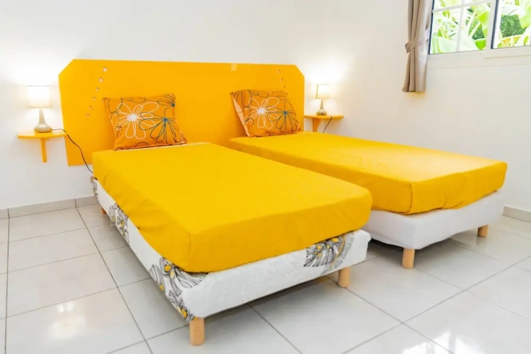 2 Bedrooms Family Villa with pool view