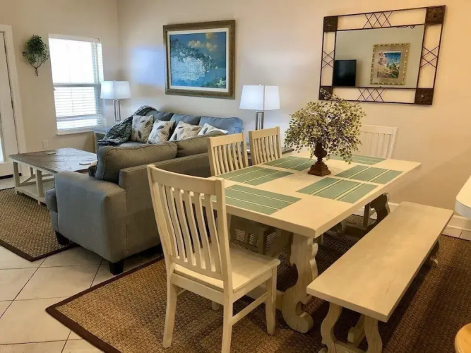 Pavilion Palms 205b