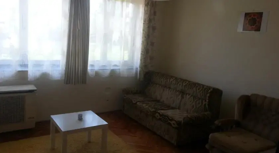 Novichento House