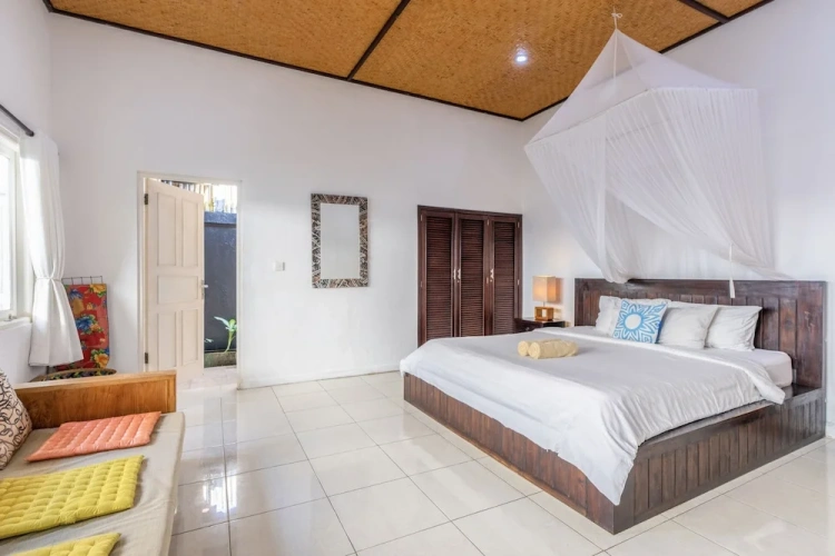 3 Bedrooms Villa