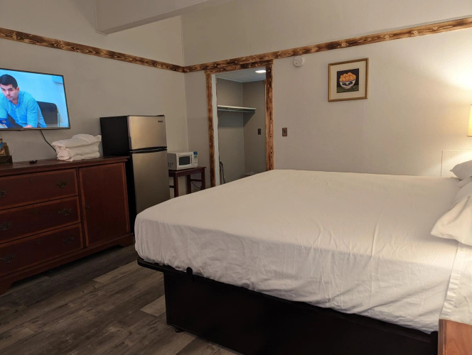 Wyatt Earp Hotel