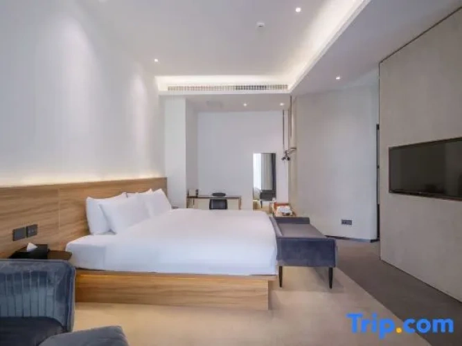 1 Bedroom Executive Suite with balcony