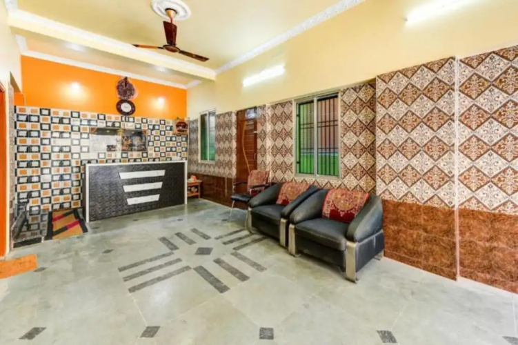 Goroomgo Neelachal Lodge Puri