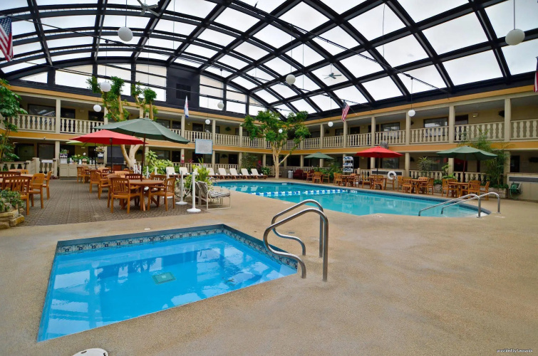AmericInn by Wyndham Appleton Downtown photo 16