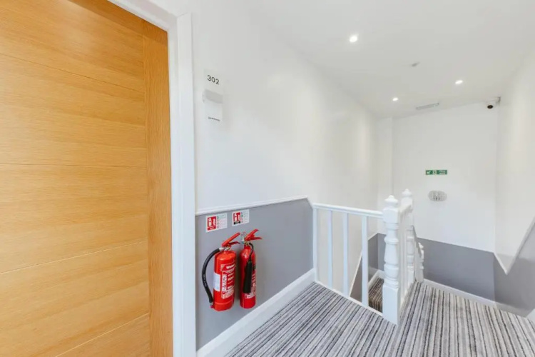 Modern City Centre Studio flat!