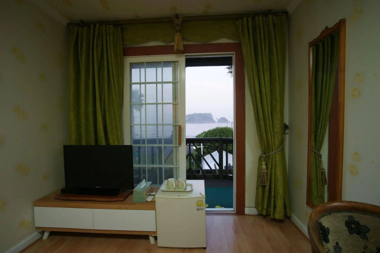 Euro House Pension