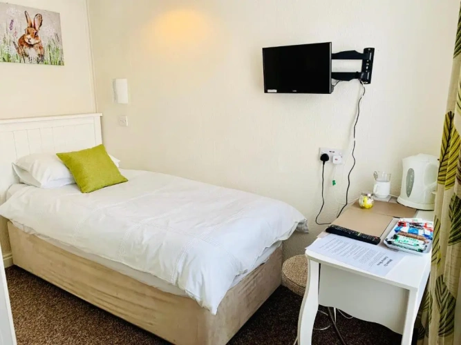 Standard Single room