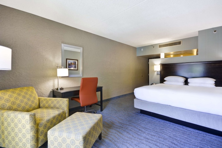 DoubleTree by Hilton Phoenix North photo 7