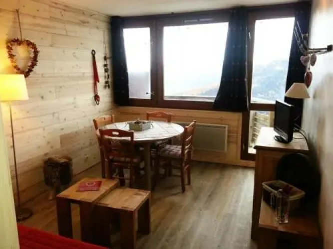 Studio 4 Pers. Skis Aux Pieds 69016