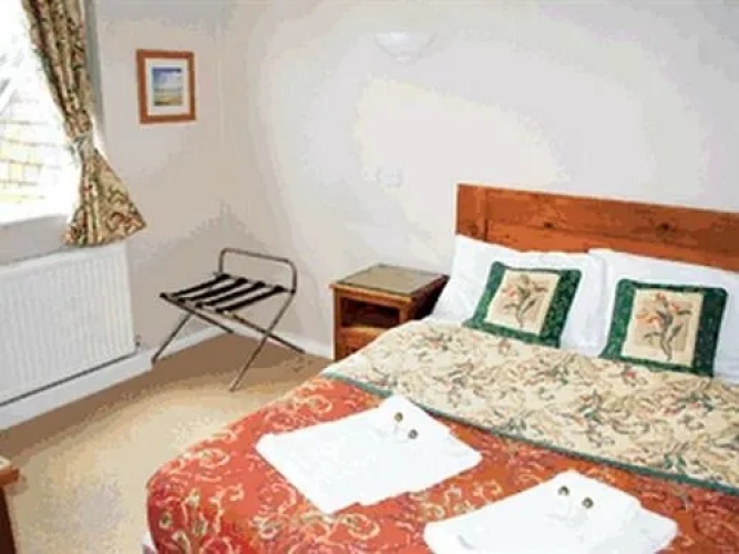Shears Inn
