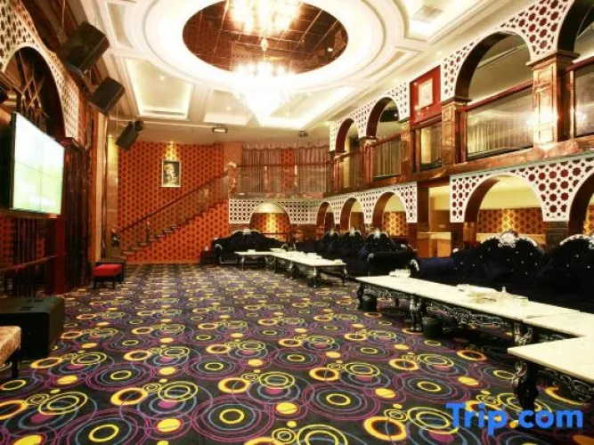 Huatai Hotel
