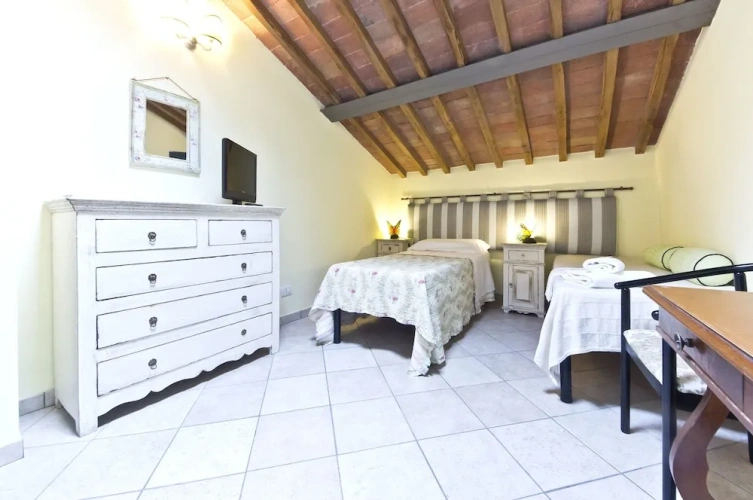 Standard Quadruple Family room