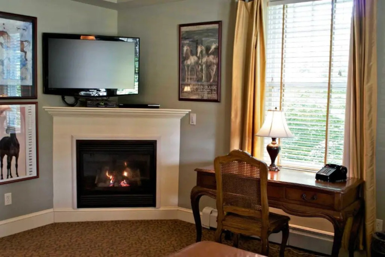 Mill House Inn