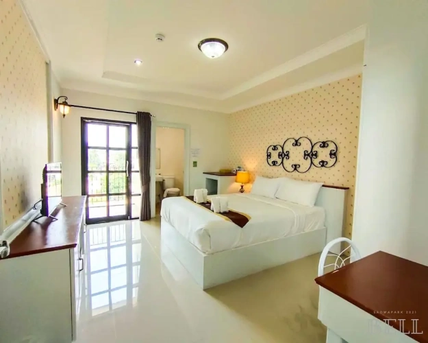 Deluxe Double room with balcony