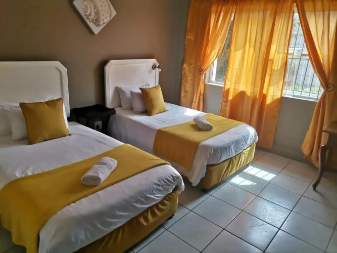 3 Bedrooms Cottage