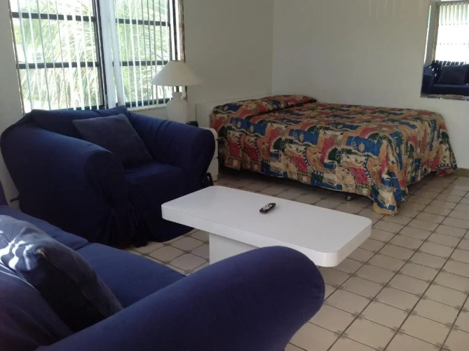 1 Bedroom Suite