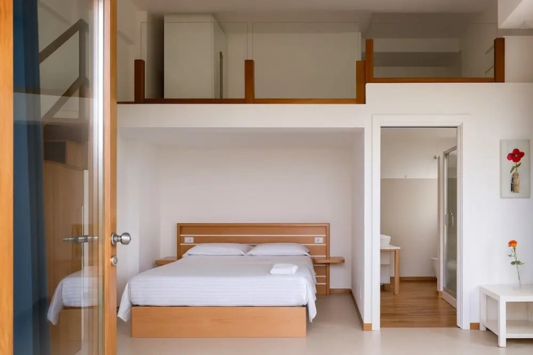 Deluxe Triple room with sea view