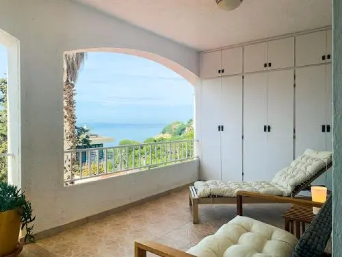 Apartment Canyelles