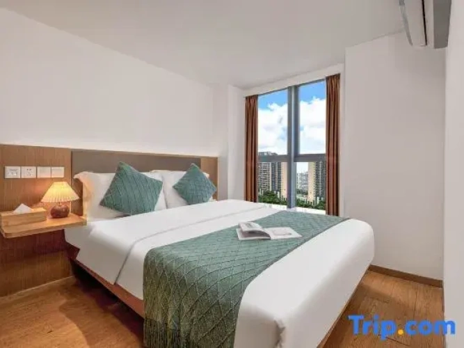 2 Bedrooms Business Suite